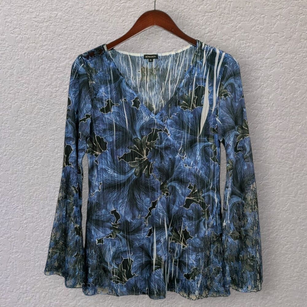 KOMAROV Silky Crinkle Floral Lace Top - S